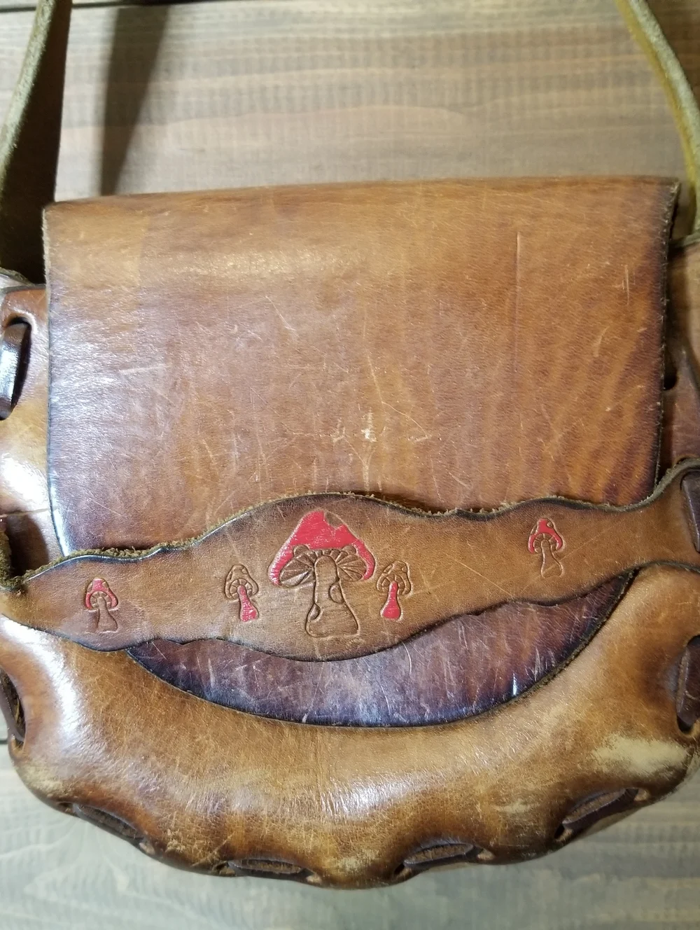 Vtg 70s Tooled Leather Mushroom Boho Saddle Bag Hippy Distressed Purse. - Picture 1 of 16